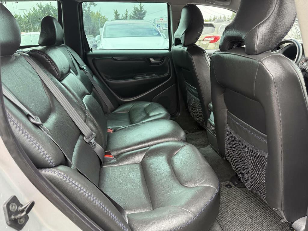 2003 Volvo XC70 Image 18