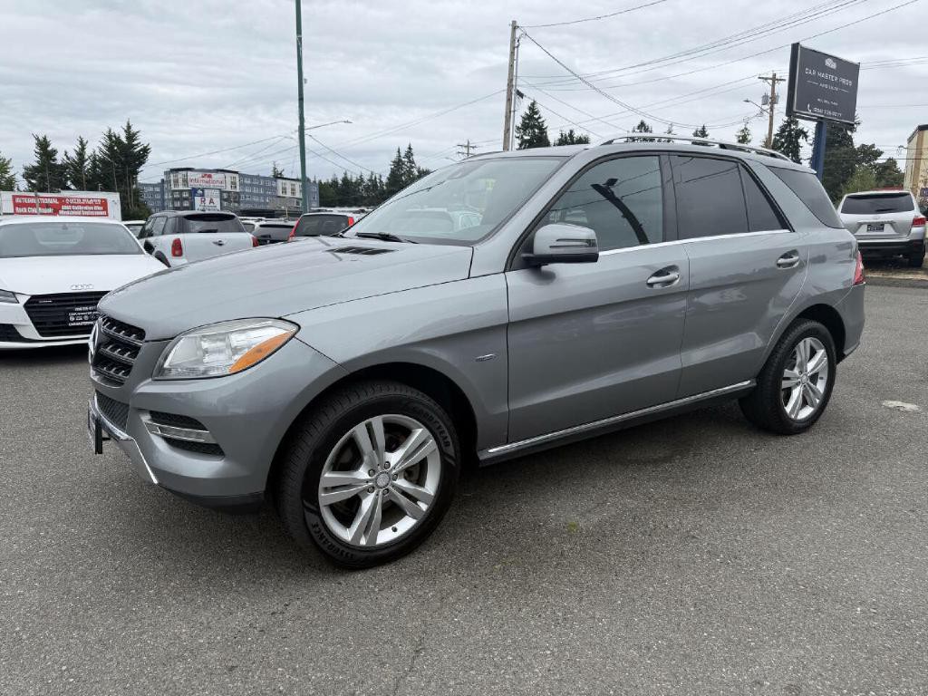 2012 Mercedes-Benz M-Class Image 2