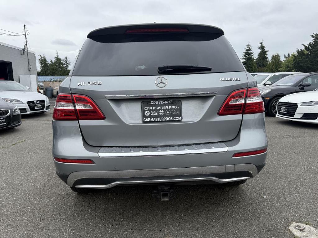 2012 Mercedes-Benz M-Class Image 11