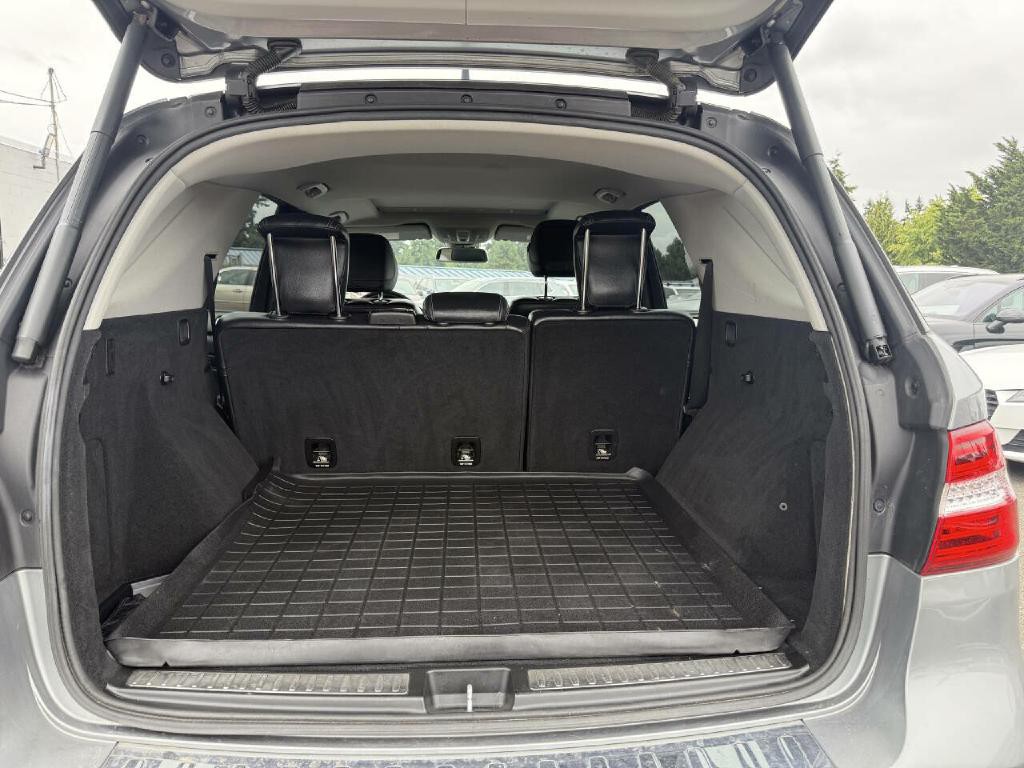 2012 Mercedes-Benz M-Class Image 13