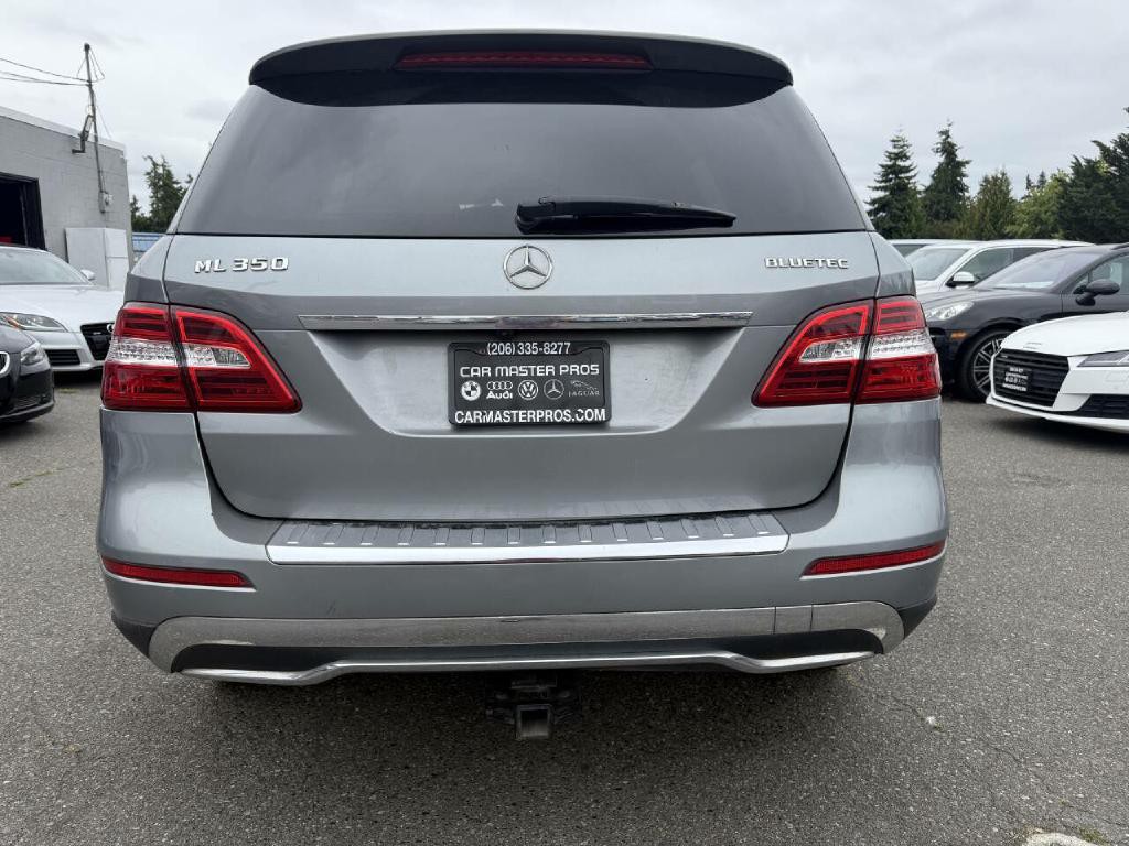 2012 Mercedes-Benz M-Class Image 15