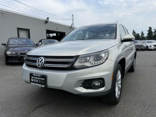 Image for 2013 Volkswagen Tiguan SE 4Motion w/Sunr ID: 6814230