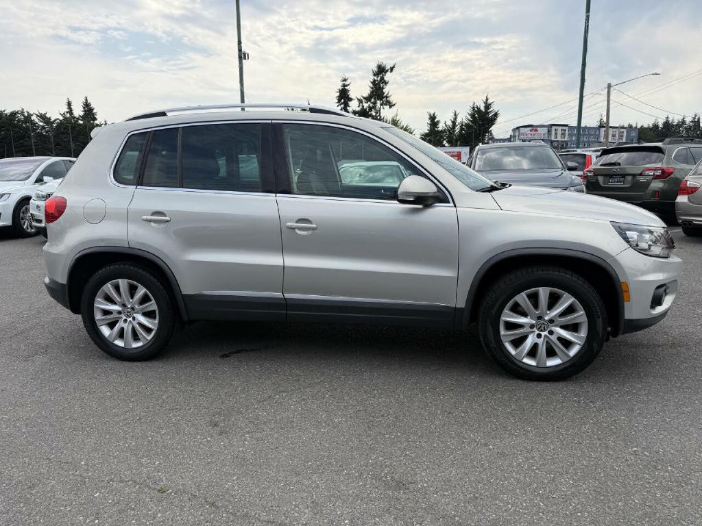 2013 Volkswagen Tiguan Image 2