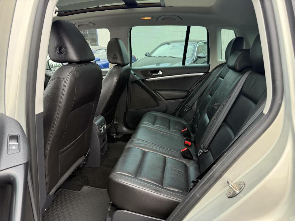 2013 Volkswagen Tiguan Image 24