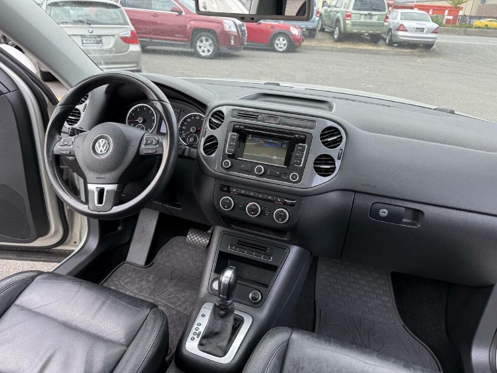2013 Volkswagen Tiguan Image 30