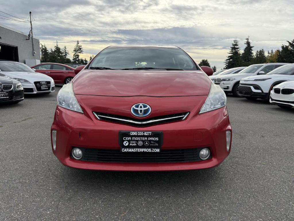 2013 Toyota Prius Image 1