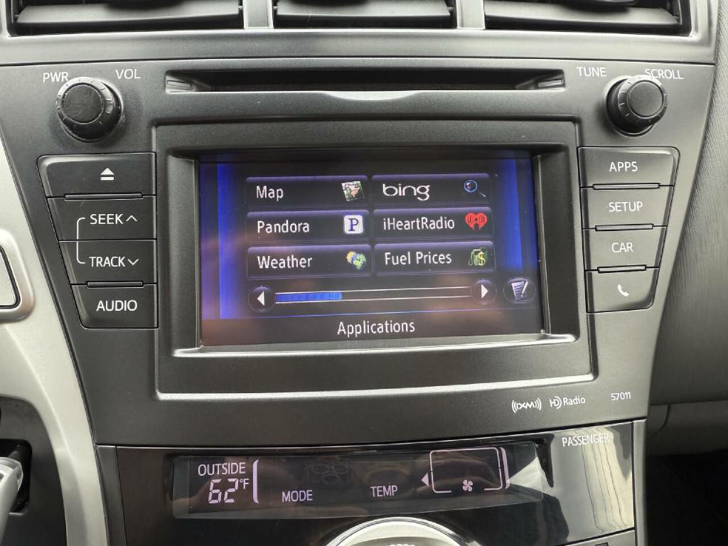 2013 Toyota Prius Image 27