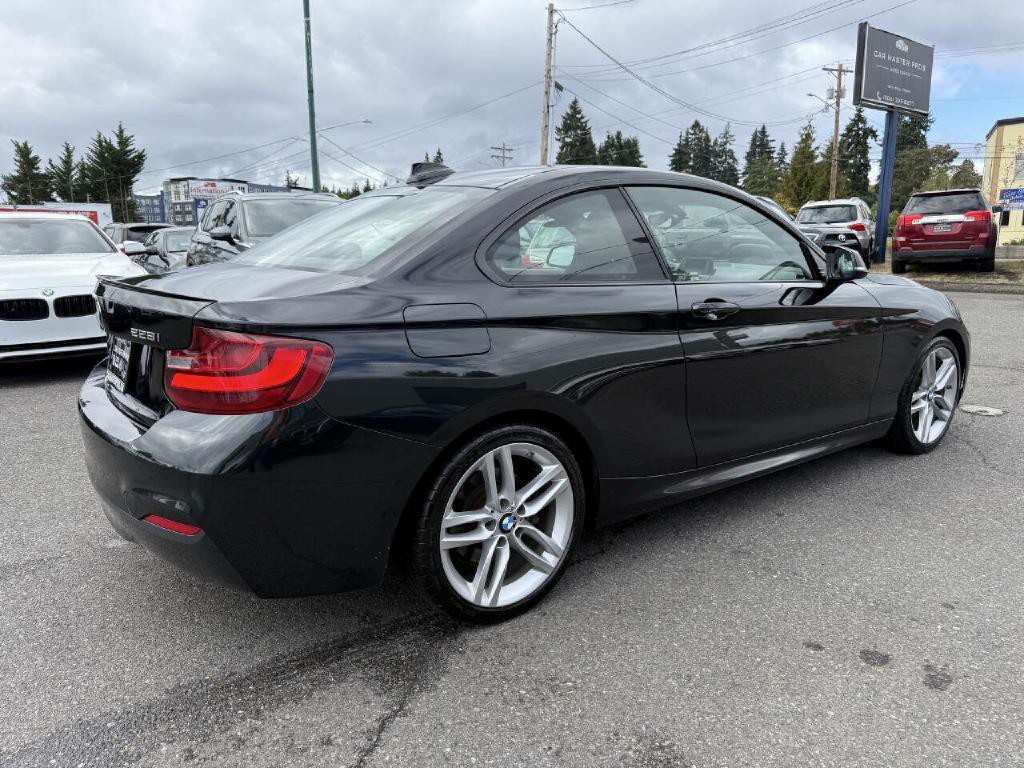 2015 BMW 2 Series Image 21