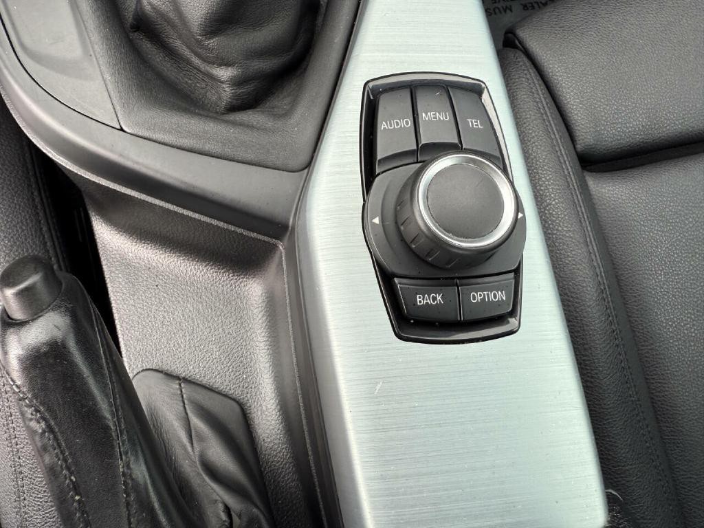 2015 BMW 2 Series Image 23