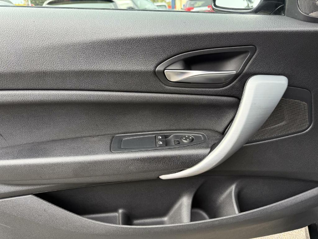 2015 BMW 2 Series Image 33