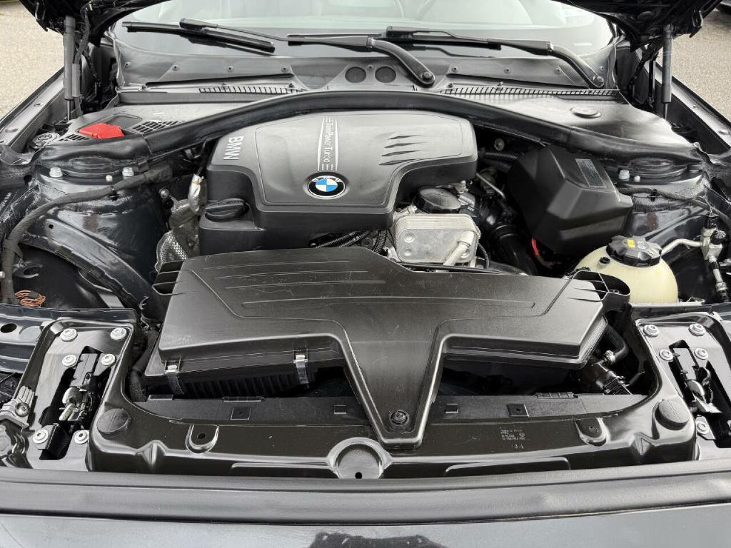 2015 BMW 2 Series Image 36
