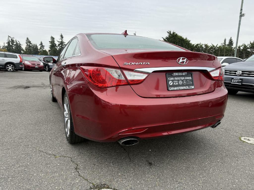 2013 Hyundai Sonata Image 10