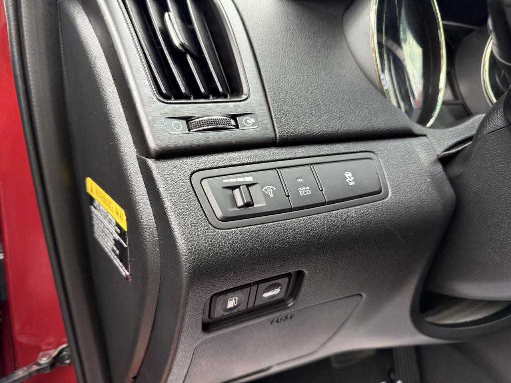 2013 Hyundai Sonata Image 19