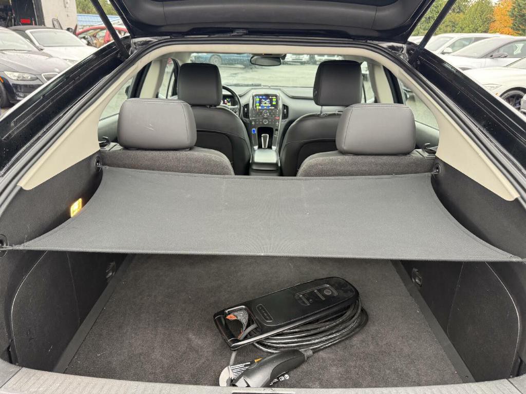 2012 Chevrolet Volt Image 15