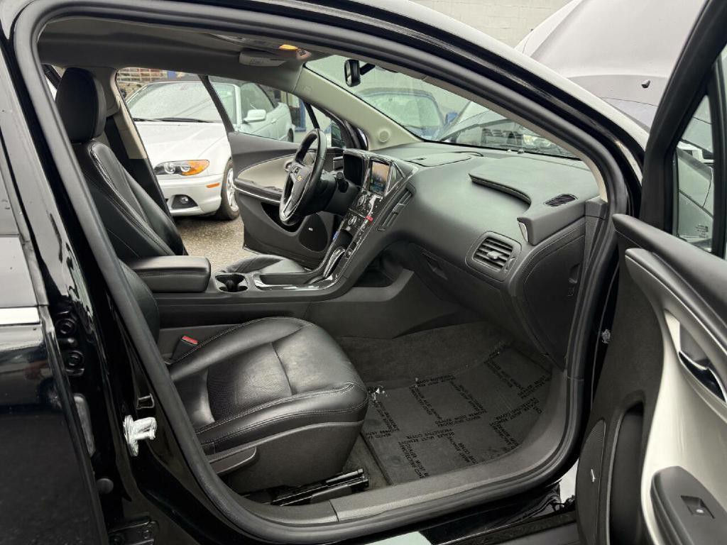 2012 Chevrolet Volt Image 32