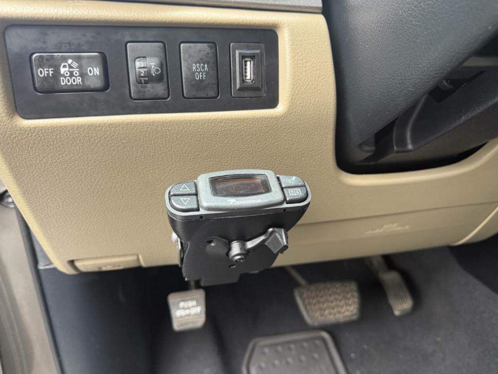 2012 Toyota Tundra Image 25