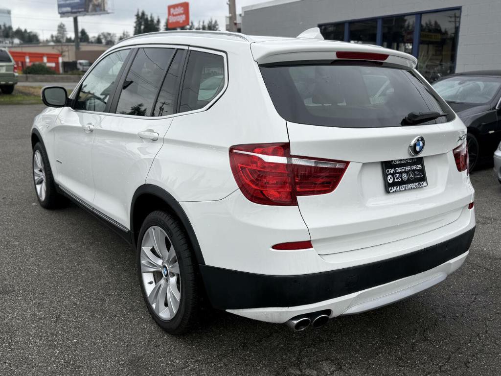 2011 BMW X3 Image 12