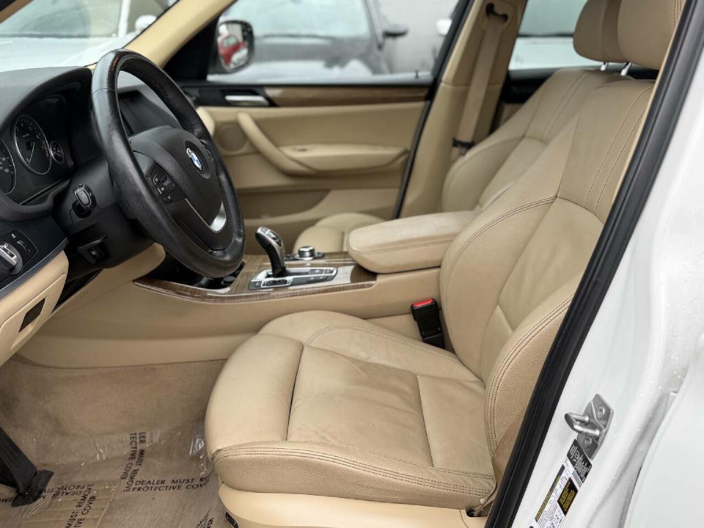 2011 BMW X3 Image 16