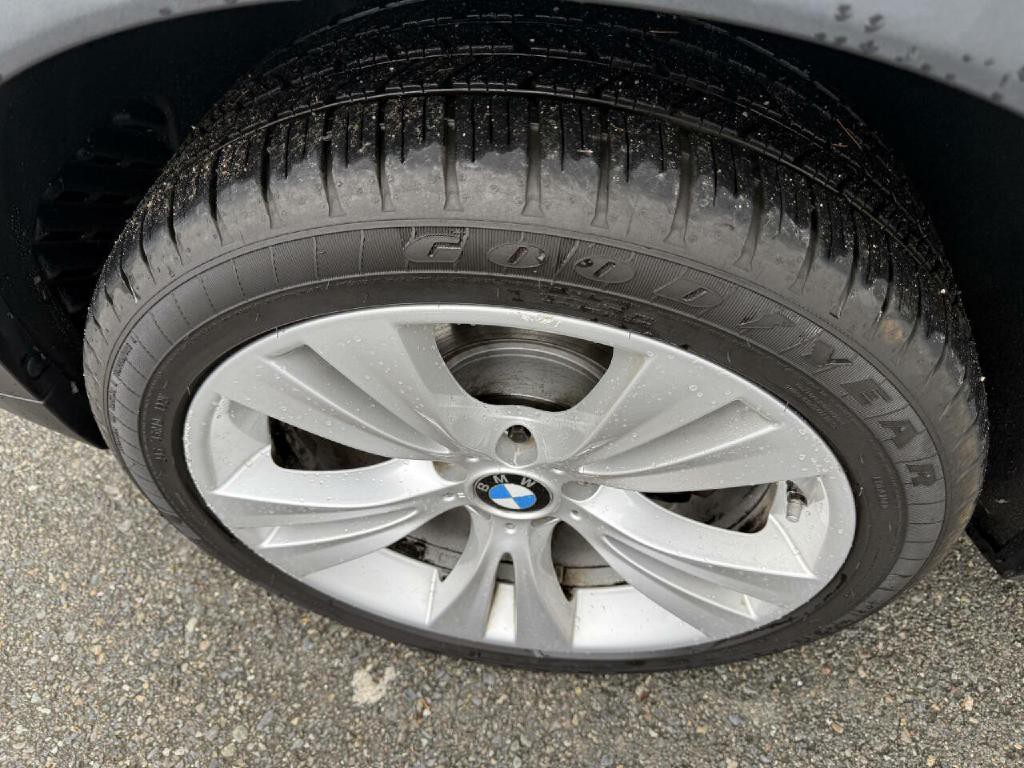 2011 BMW X3 Image 30