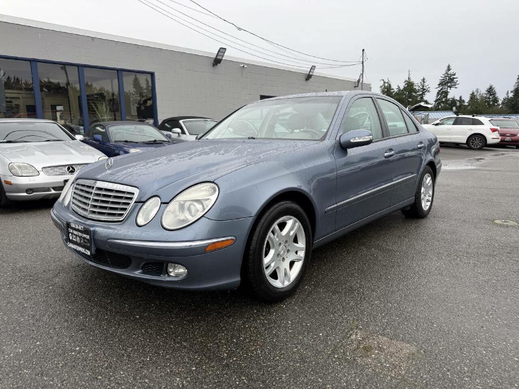 2003 Mercedes-Benz E-Class Image 3