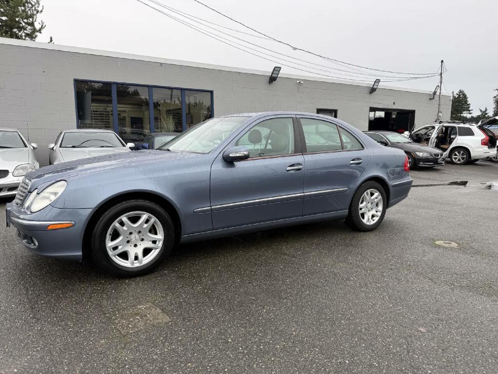 2003 Mercedes-Benz E-Class Image 4
