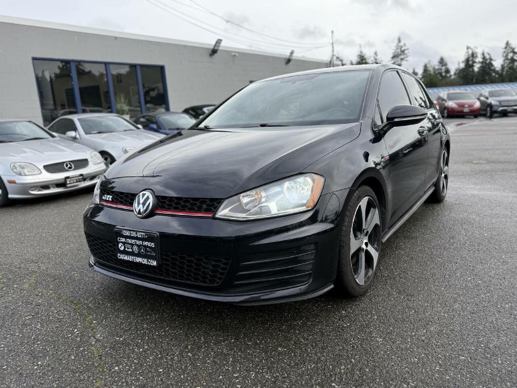 2016 Volkswagen GTI Image 2