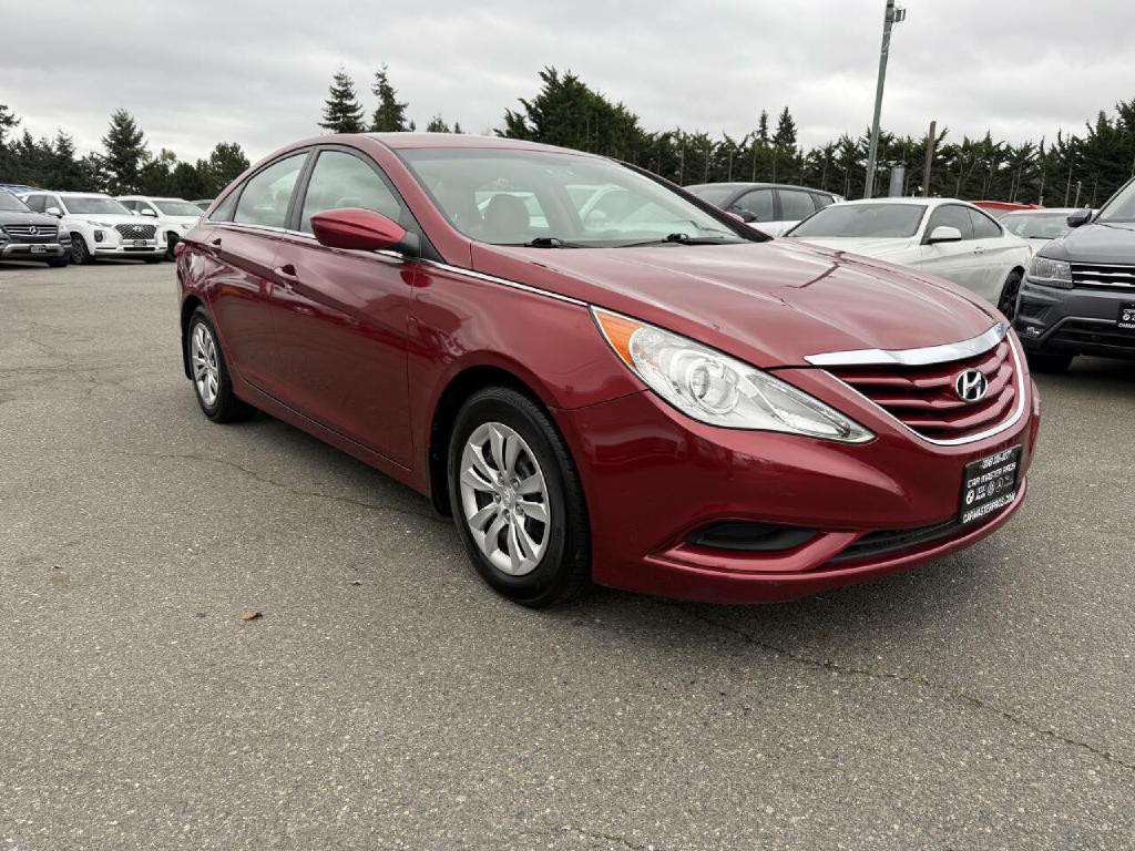 2011 Hyundai Sonata Image 1