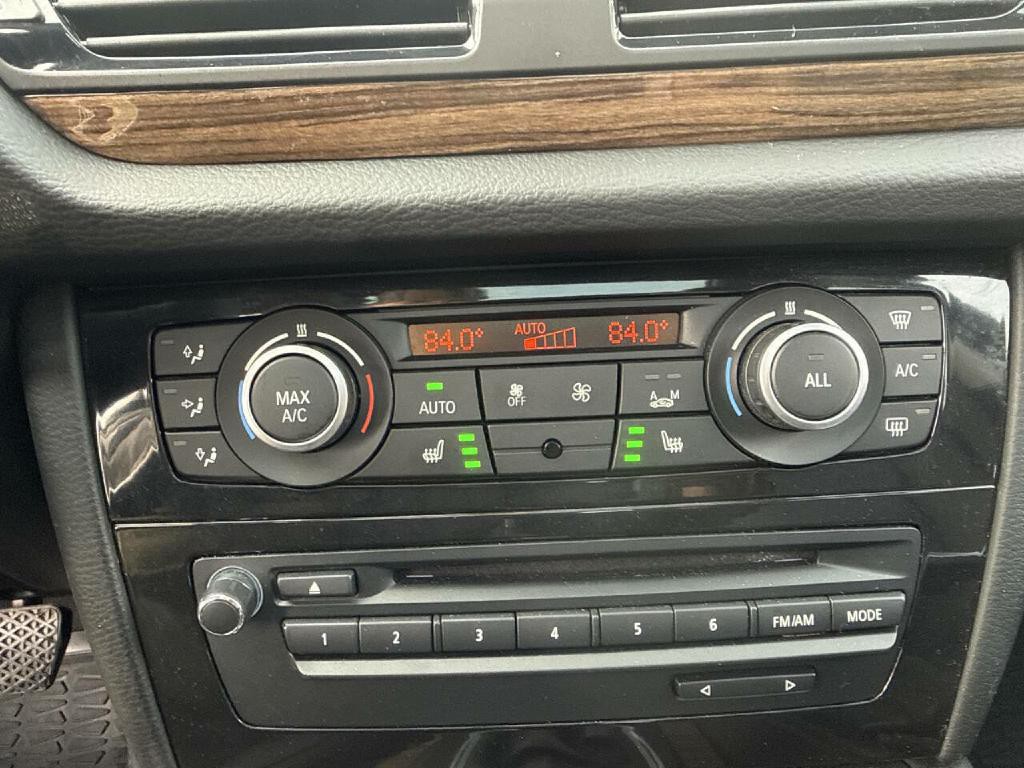 2014 BMW X1 Image 18