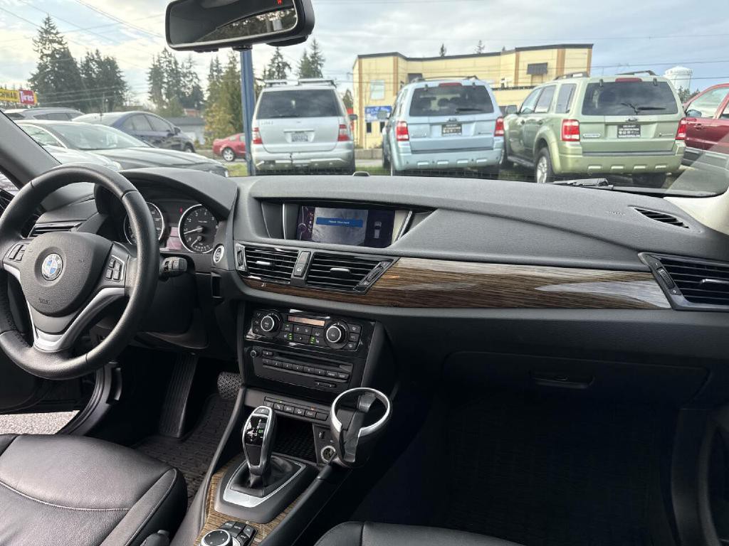 2014 BMW X1 Image 22