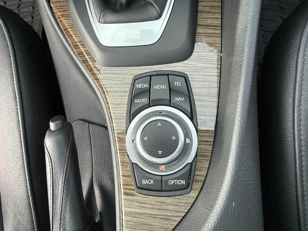 2014 BMW X1 Image 25