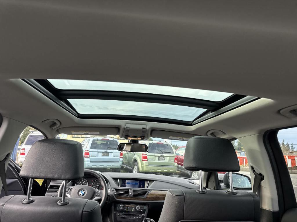 2014 BMW X1 Image 26