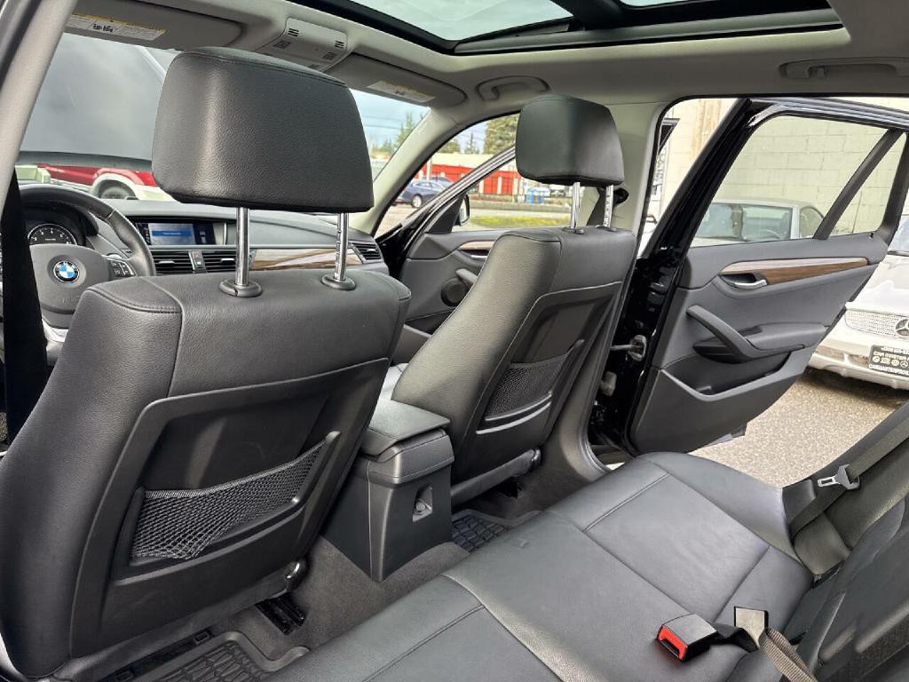 2014 BMW X1 Image 30