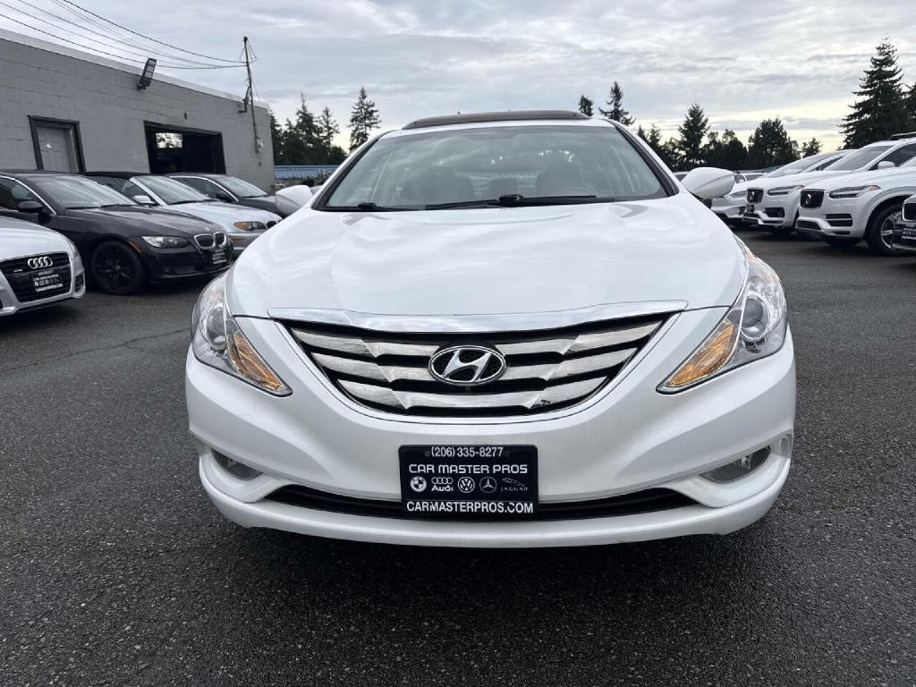 2013 Hyundai Sonata Image 4