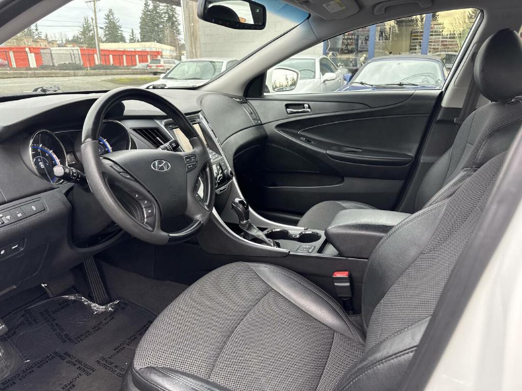 2013 Hyundai Sonata Image 7