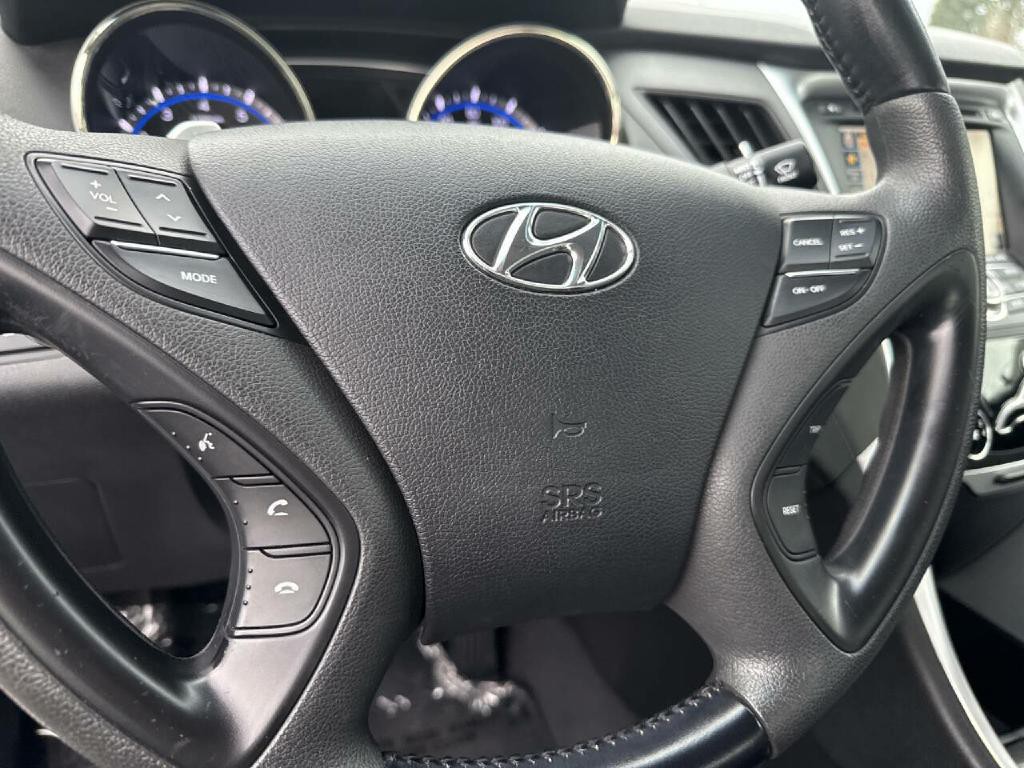 2013 Hyundai Sonata Image 18