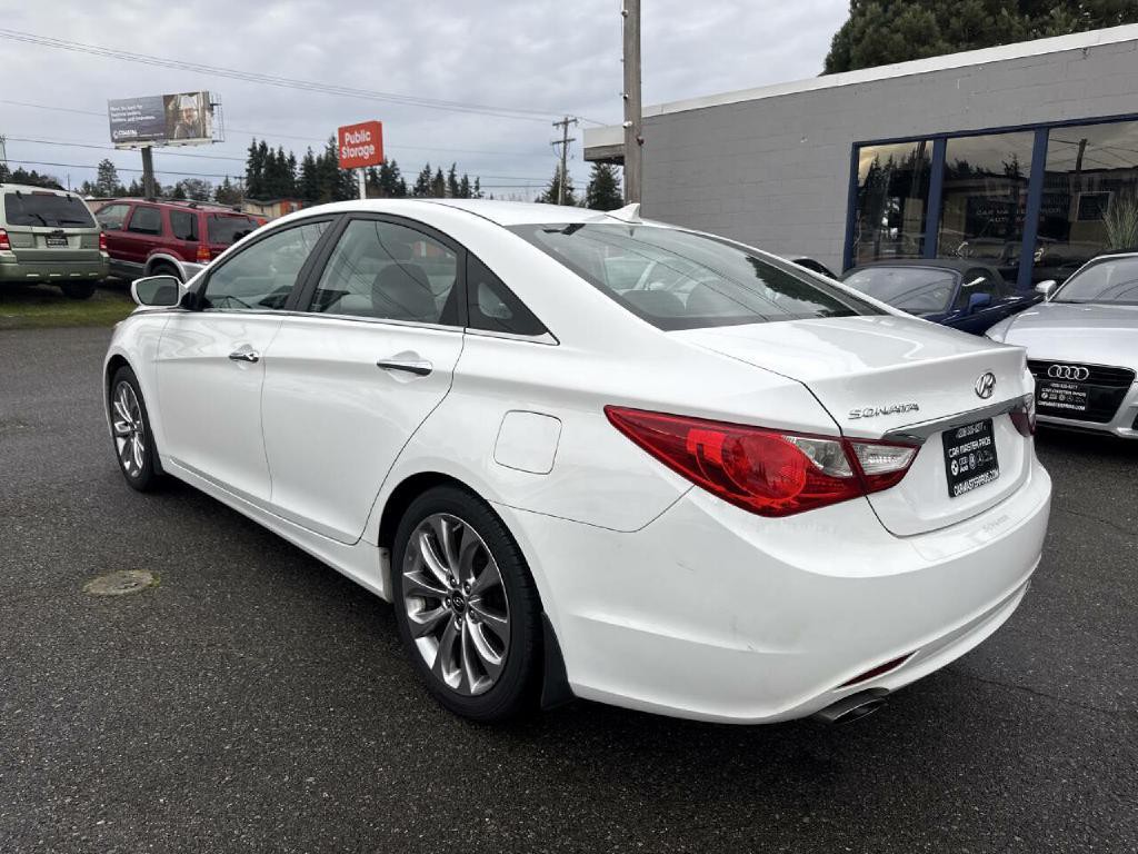 2013 Hyundai Sonata Image 26
