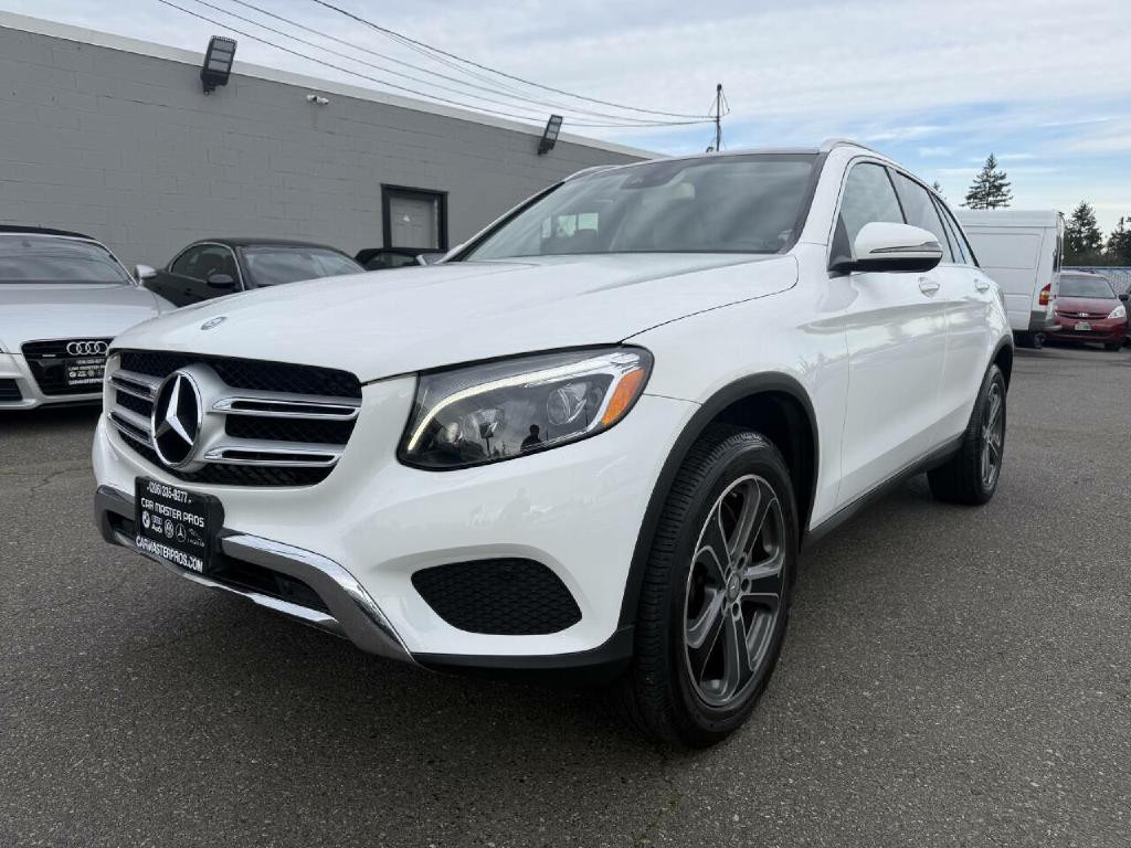 2016 Mercedes-Benz GLC-Class Image 5