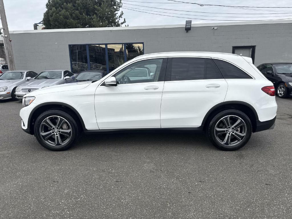 2016 Mercedes-Benz GLC-Class Image 13