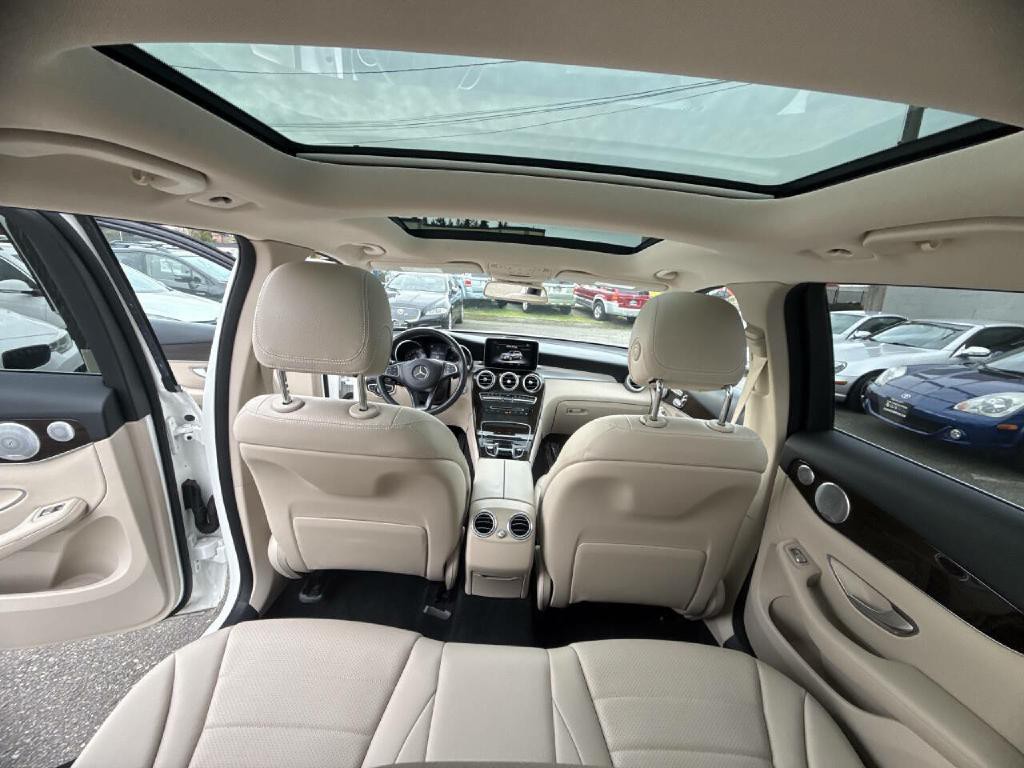 2016 Mercedes-Benz GLC-Class Image 20