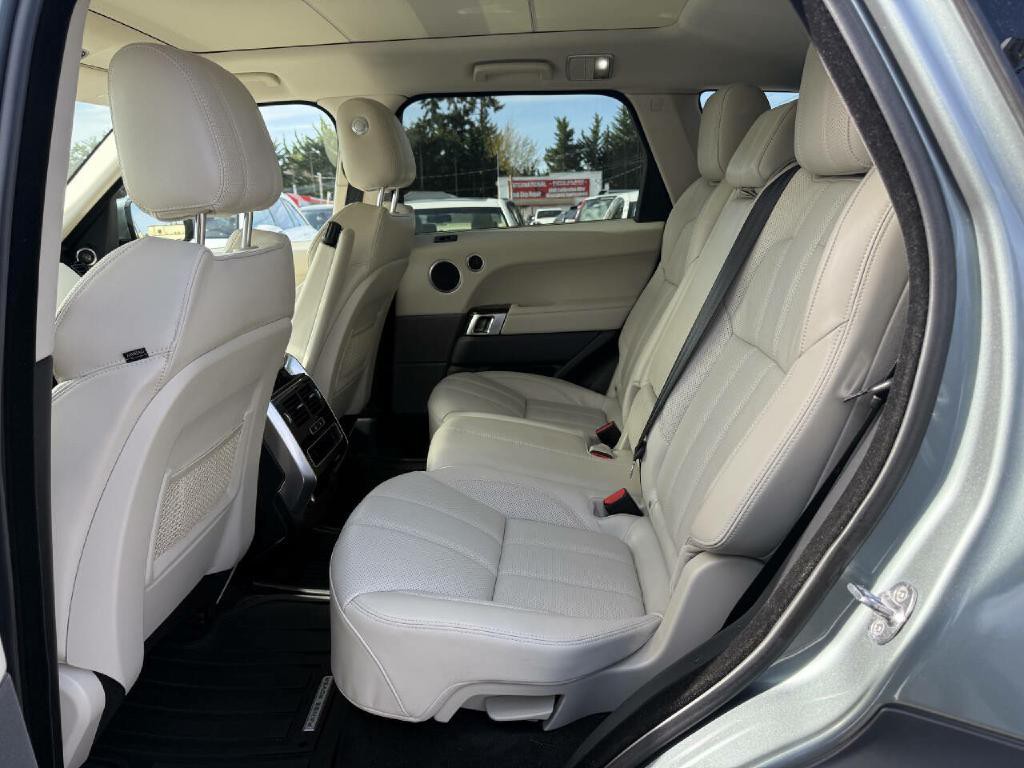 2014 Land Rover Range Rover Sport Image 18