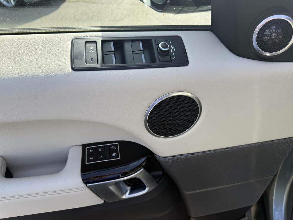 2014 Land Rover Range Rover Sport Image 29