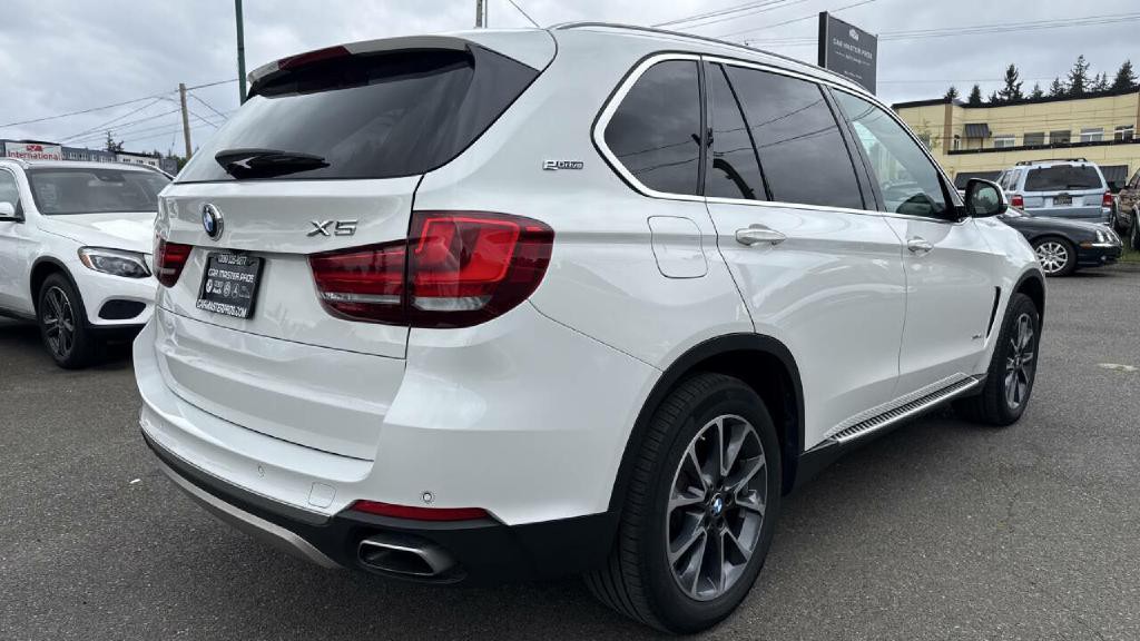 2017 BMW X5 Image 12