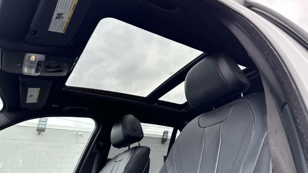2017 BMW X5 Image 21