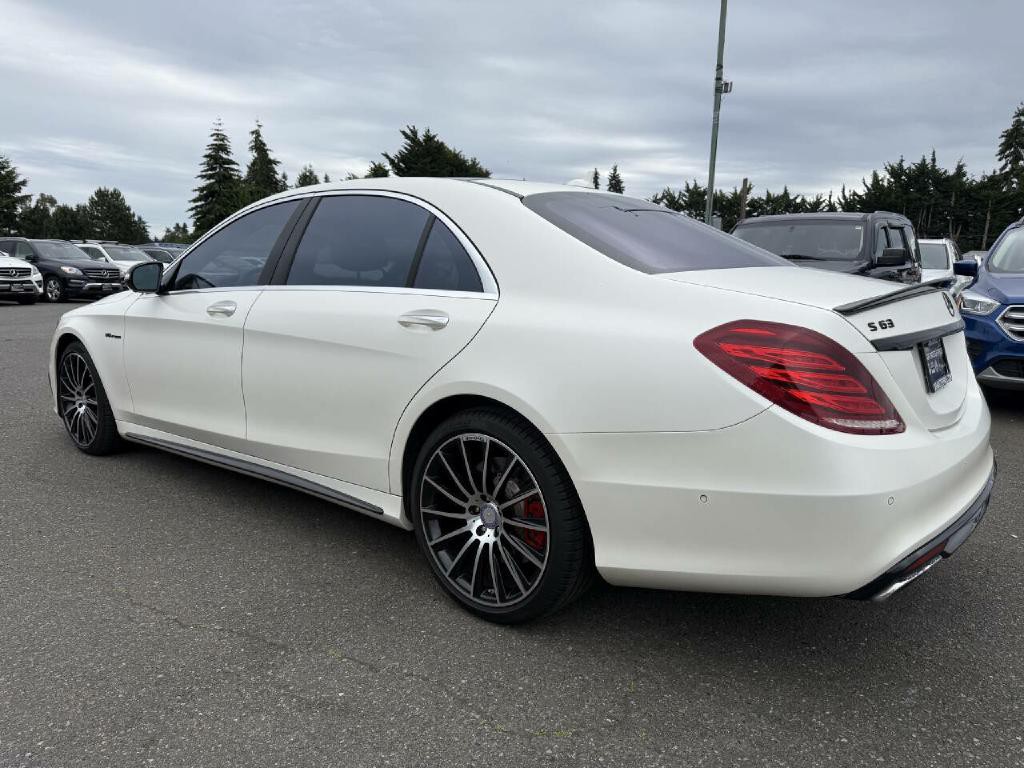 2015 Mercedes-Benz S-Class Image 12