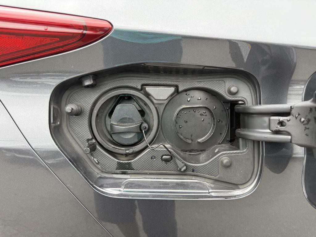 2017 Toyota Prius Image 26