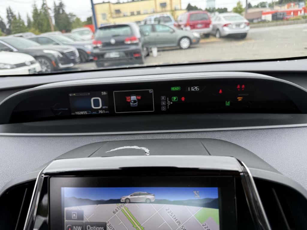 2017 Toyota Prius Image 34