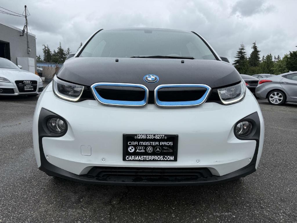 2015 BMW i3 Image 2