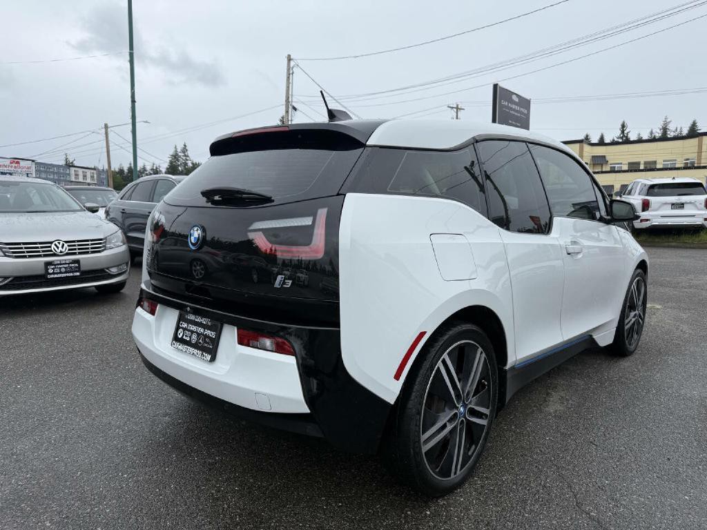 2015 BMW i3 Image 10
