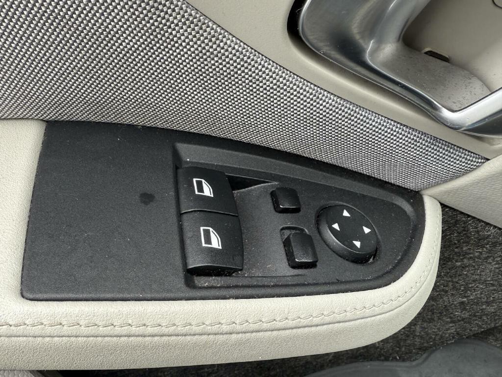 2015 BMW i3 Image 21