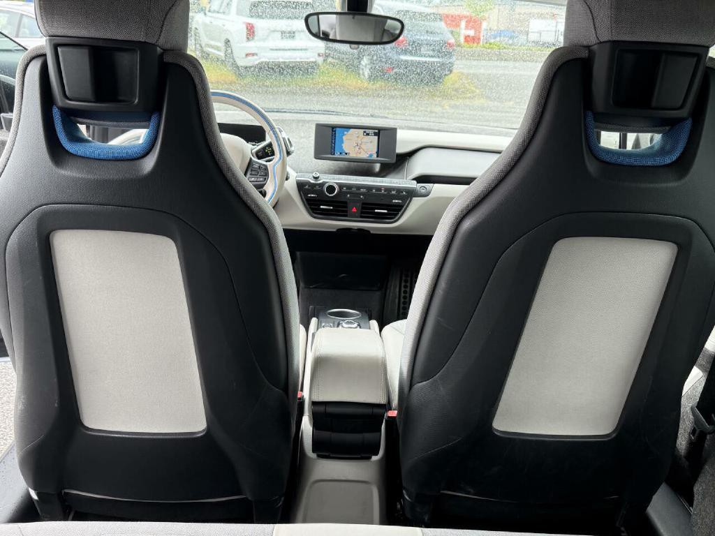 2015 BMW i3 Image 26